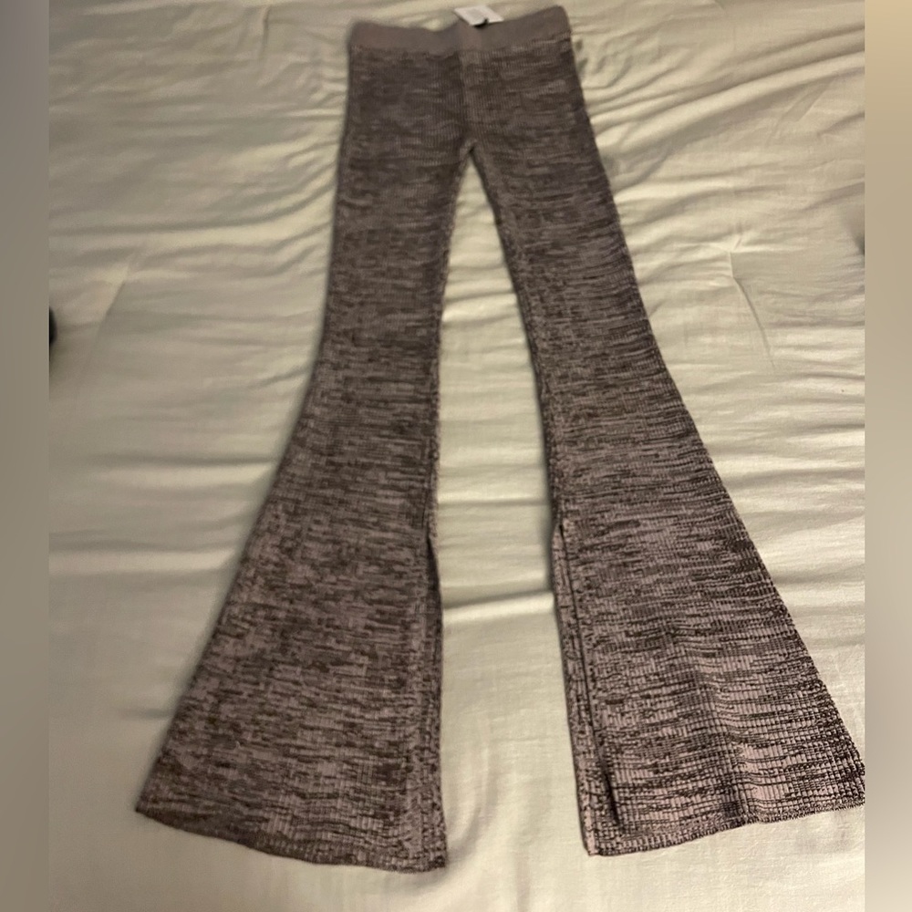 NEW WITH TAGS bandier x Le ore stretchy heathered brown pants with split hem